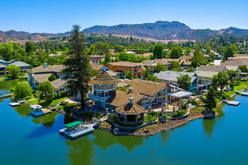 Best Shower Remodeling pros in Lake Villa, IL