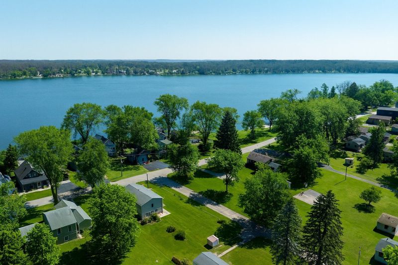 Best Tub To Shower Conversion pros in Wonder Lake, IL